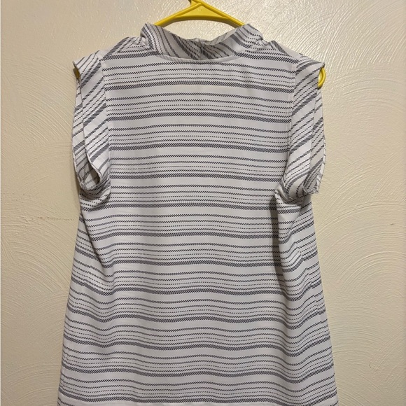 CAbi White and Gray Boxy Polo Blouse - Picture 8 of 8